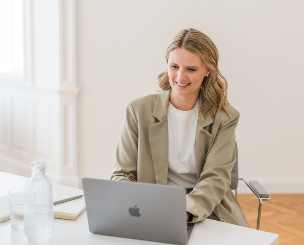 Business Booster: ein Gruppen-Onlineprogramm 8 Wochen lang zu deinem strukturierten Business.